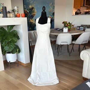 Elegant Cream Wedding Dress